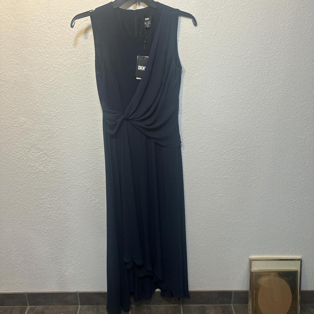 Navy blue dress‎